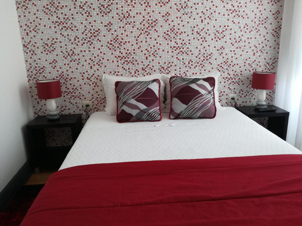 Hospedaria 5 Bicas Авиеро Екстериор снимка